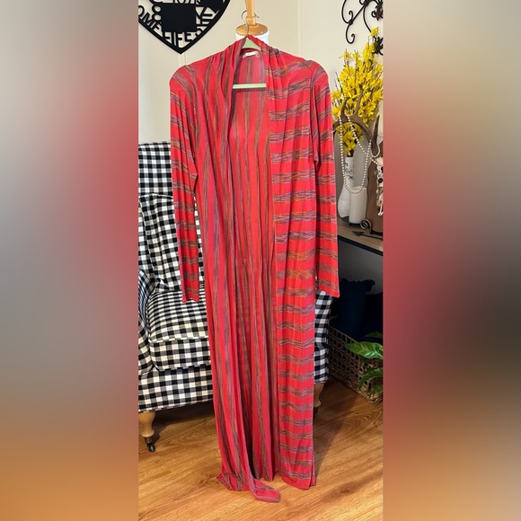 mifresia Large Light Sweater - Picture 2 of 4